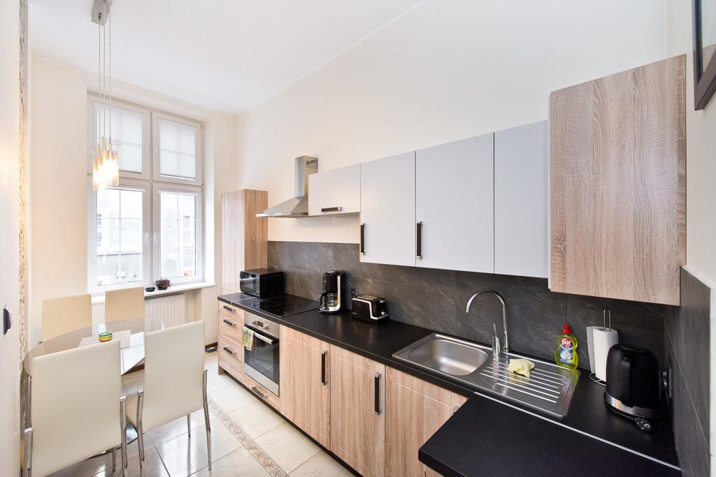 Gdanskie Apartamenty - Apartamenty Na Swietego Ducha Z 2 Sypialniami Bagian luar foto