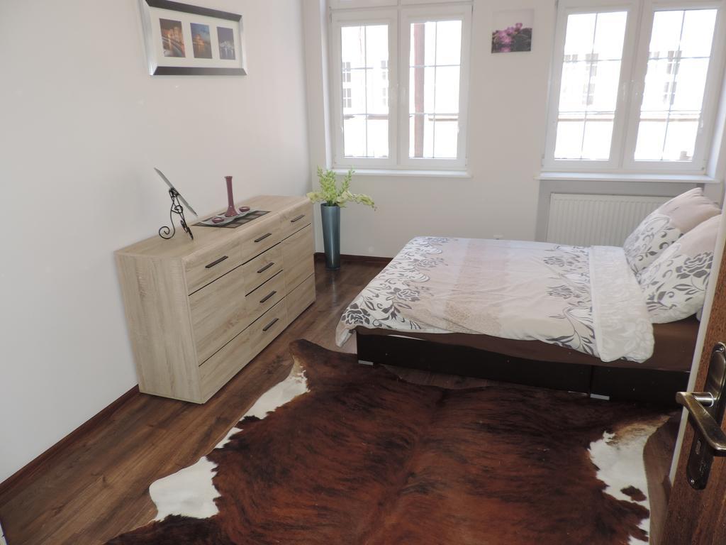 Gdanskie Apartamenty - Apartamenty Na Swietego Ducha Z 2 Sypialniami Bagian luar foto